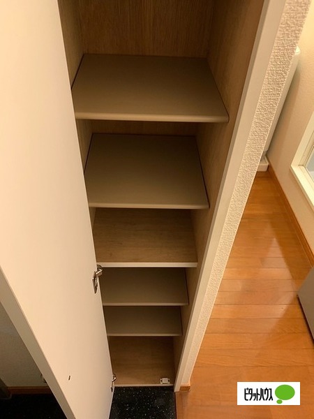 その他設備　下駄箱