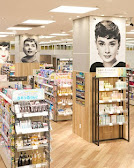 ドラックストア　アインズ福住シーナシーナ店（ドラッグストア）まで289m