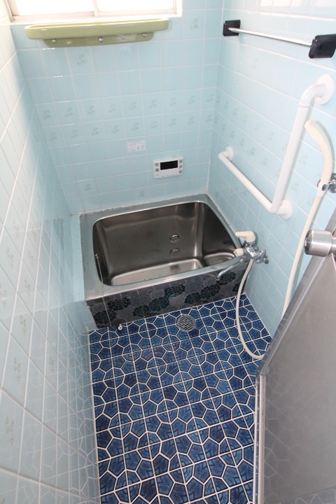 枚方市伊加賀本町15-1の風呂写真