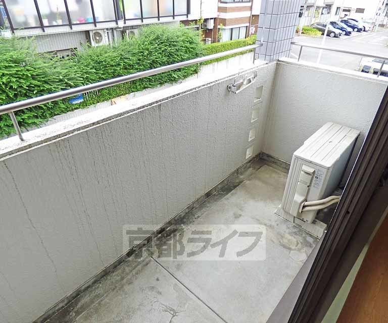 バルコニー　バルコニです。