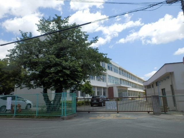 小学校　浜松市立曳馬小学校（小学校）まで1500m