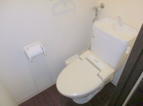 トイレ　ウォシュレットです☆