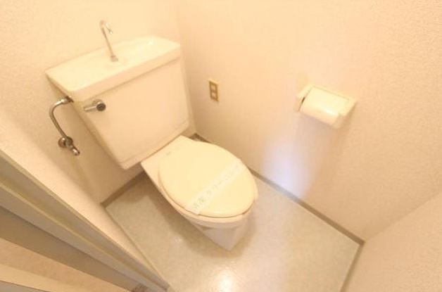 トイレ　別部屋参照