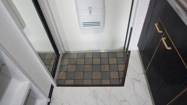 玄関　別号室イメージ