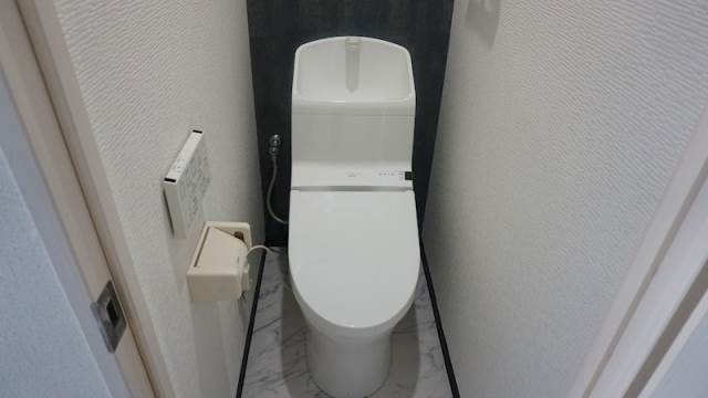 トイレ　別号室イメージ