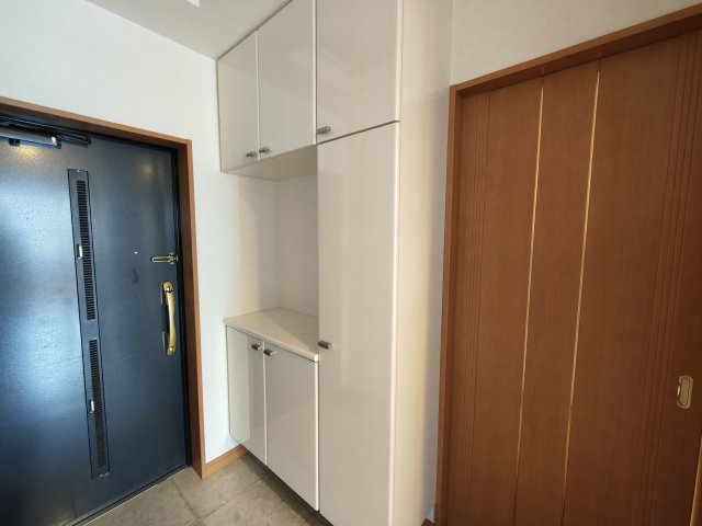 収納　シューズボックス