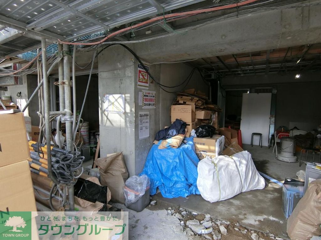 その他共有部分　建築中