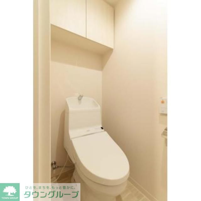 トイレ　※写真は同タイプ住戸です。