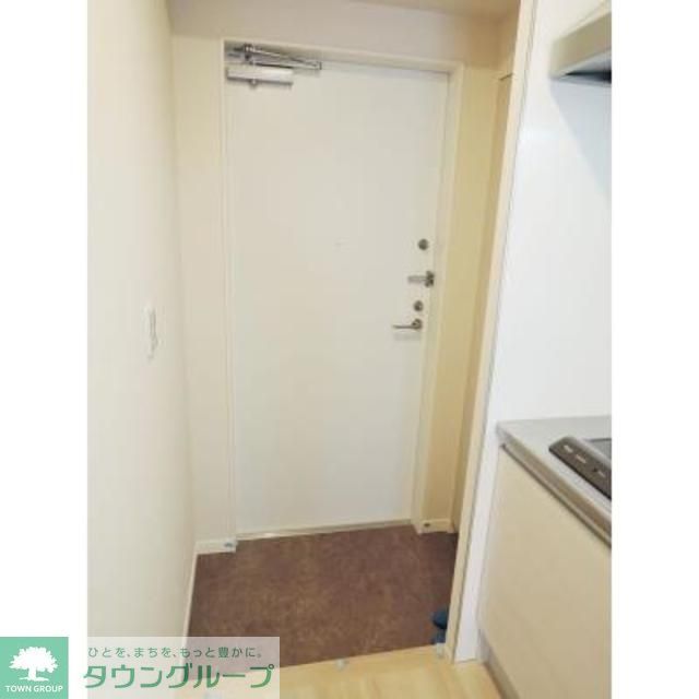 玄関　※写真は同タイプ住戸です。