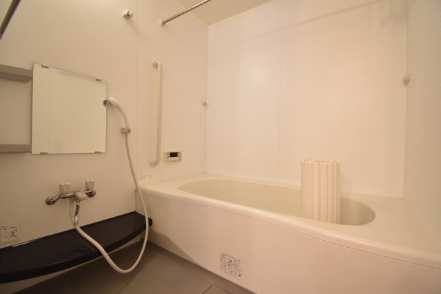 バス・シャワールーム　ヴィラフォレスタ　A