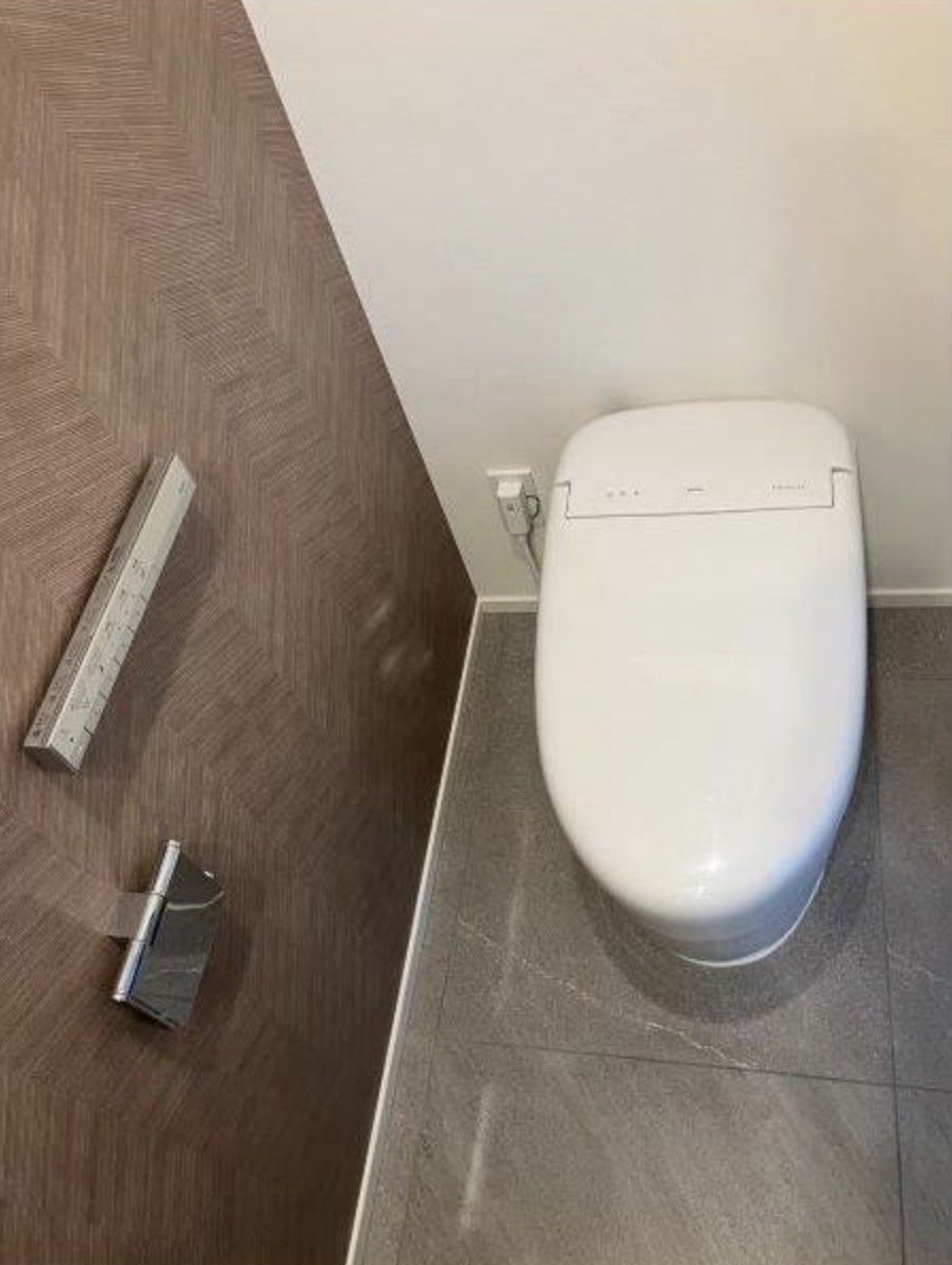 トイレ　別部屋参考写真