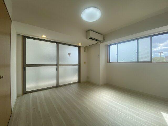 居室・リビング　?