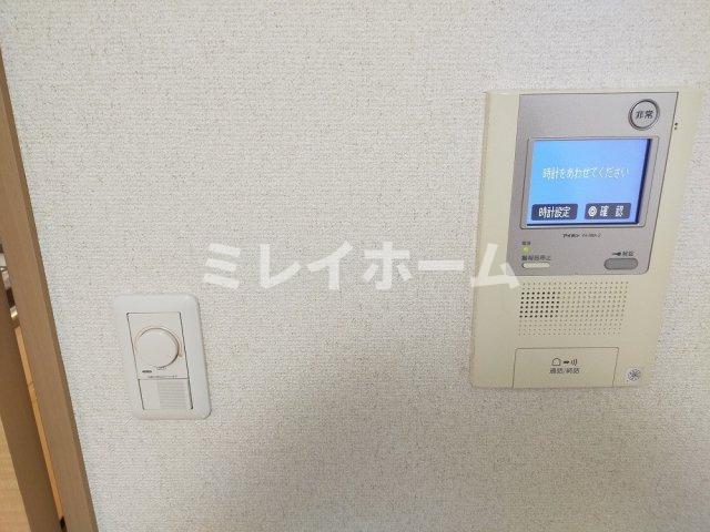 セキュリティ　同建物内、別のお部屋の参考写真になります。