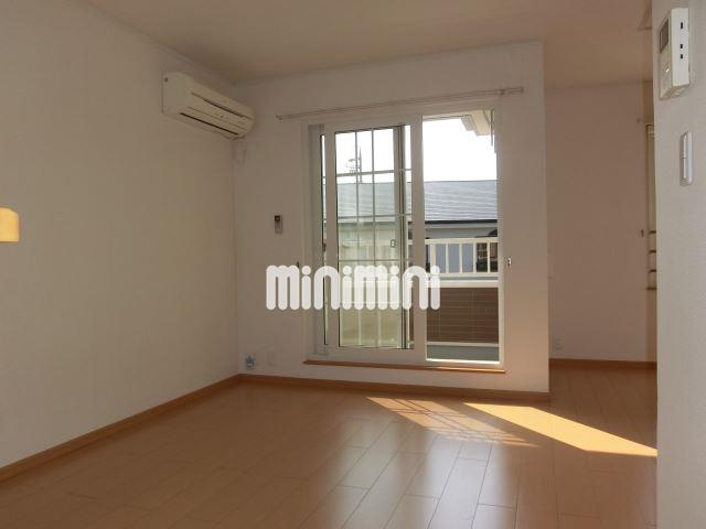 その他部屋・スペース　開放的なリビングスペースです。