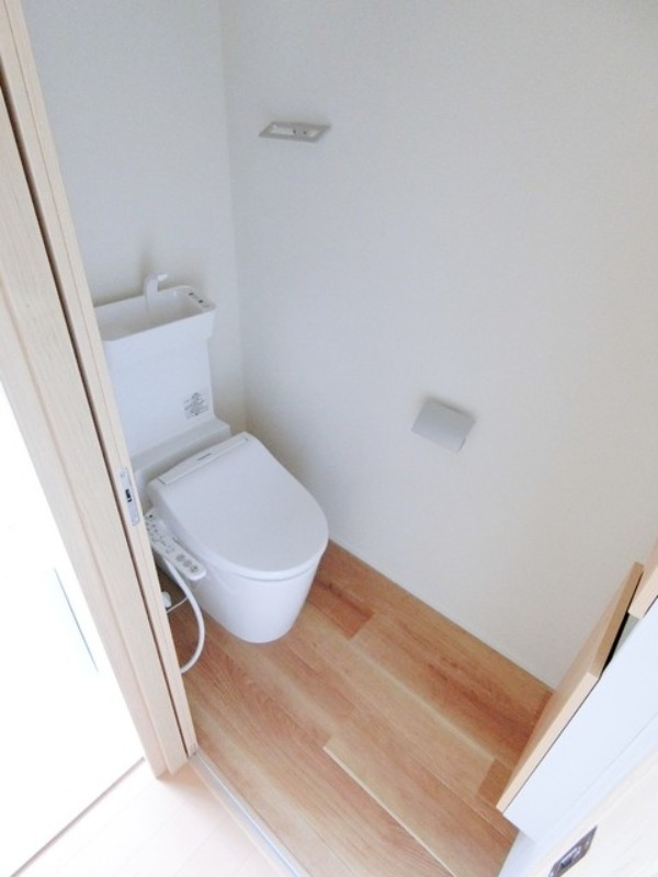 トイレ　図面と現状に相違がある場合には現状を優先