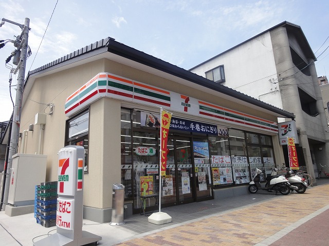 コンビニ　セブンイレブン 西院駅北店（コンビニ）まで34m