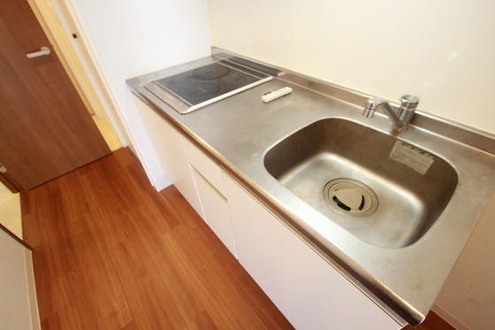 キッチン　※別部屋の写真です