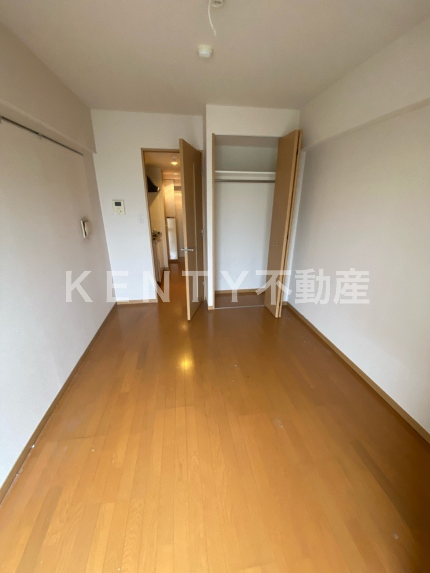 その他部屋・スペース　使い勝手のいい寝室です 別部屋参考写真