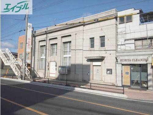 銀行　中国銀行清輝橋支店（銀行）まで174m