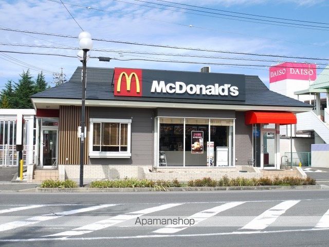 飲食店　マクドナルド下諏訪店（飲食店）まで338m