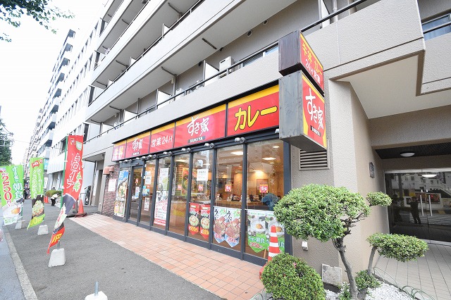 飲食店　すき家 阪東橋店（飲食店）まで568m