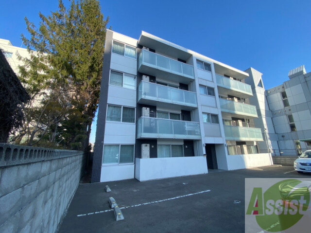 建物外観　中央区南４条西「モルティーニ南円山」