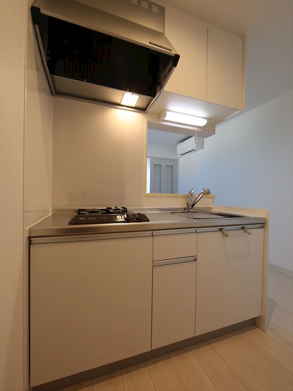 キッチン　システムキッチン（ガス2口コンロ付）