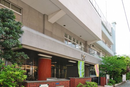 小学校　台東区立蔵前小学校（小学校）まで360m