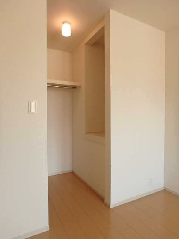 収納　図面と現状に相違がある場合には現状を優先