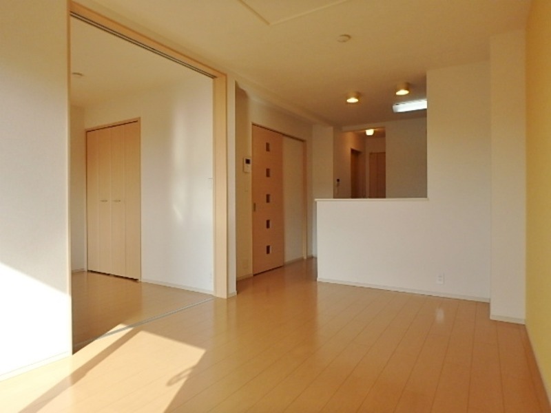 居室・リビング　図面と現状に相違がある場合には現状を優先