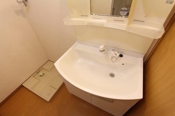 洗面設備　■別部屋イメージ写真