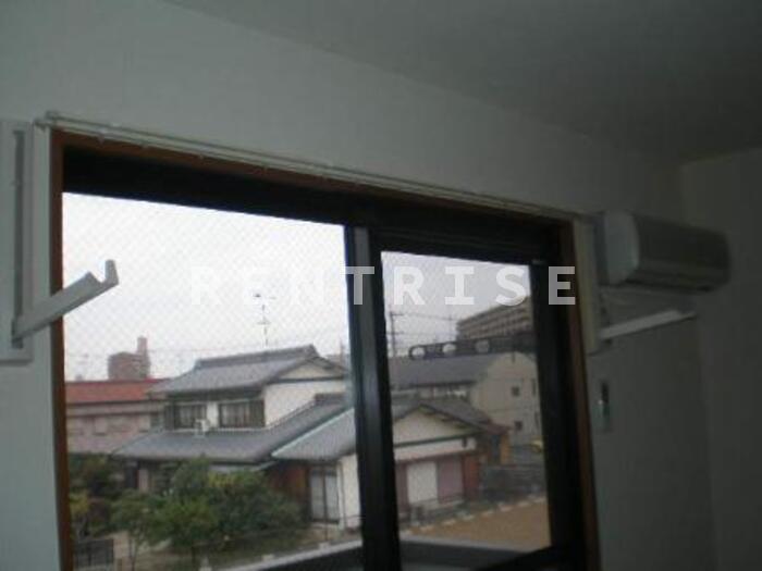 バス・シャワールーム　室内物干