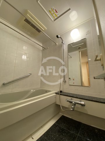 バス・シャワールーム　OAPレジデンスタワー西館（オーエーピー）　バスルーム