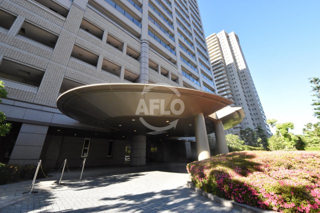 エントランス　OAPレジデンスタワー西館（オーエーピー）　エントランス