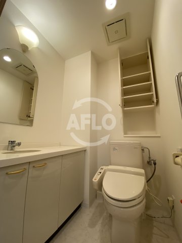 トイレ　OAPレジデンスタワー西館（オーエーピー）　温水洗浄便座