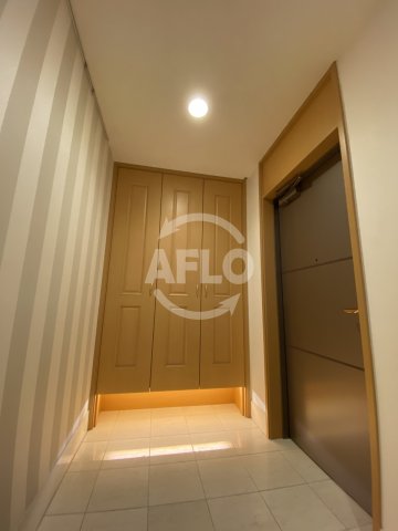 玄関　OAPレジデンスタワー西館（オーエーピー）　玄関スペース