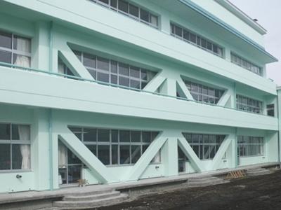 小学校　中央小学校（小学校）まで600m