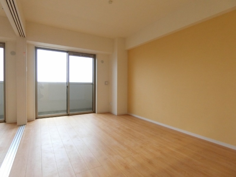 居室・リビング　図面と現状に相違がある場合には現状を優先