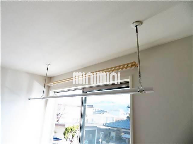 バルコニー　室内物干し