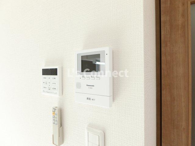 セキュリティ　突然の来客時もＴＶモニターホンでしっかり確認。