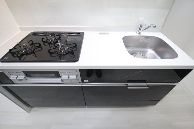 キッチン　※別号室の参考写真です※