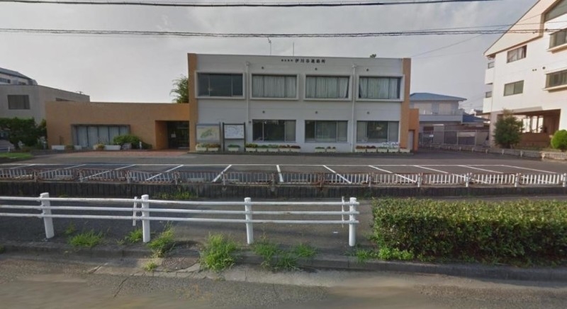 役所　西区役所伊川谷連絡所（役所）まで1290m