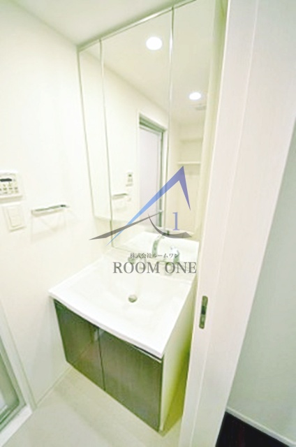 洗面設備　洗面台です。