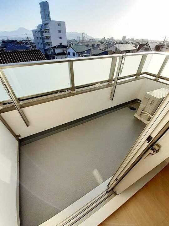 バルコニー　バルコニー