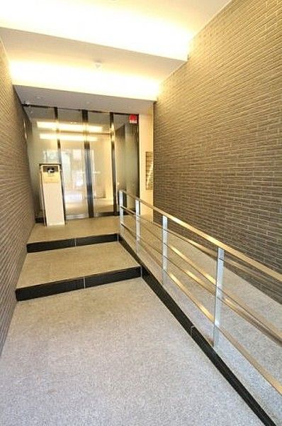 セキュリティ　本物件の内見の予約先はタウンハウジング中野店です★