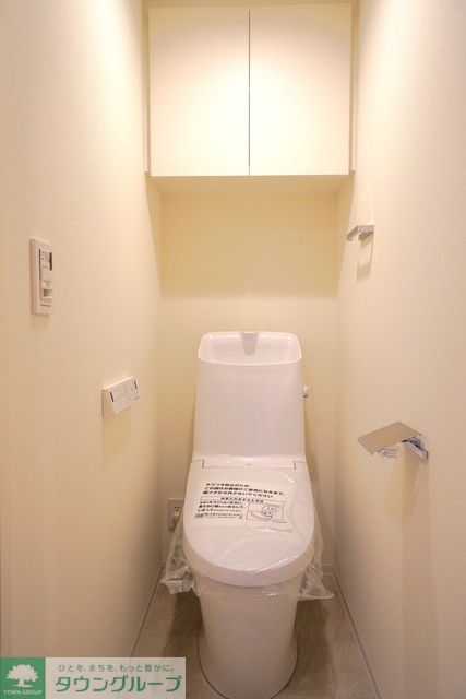 トイレ　※写真は同タイプ住戸です。