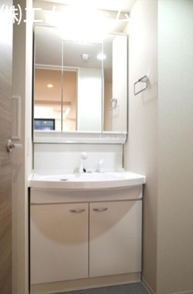 洗面設備　独立洗面化粧台