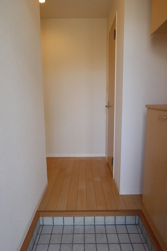 玄関　・別号室参考写真