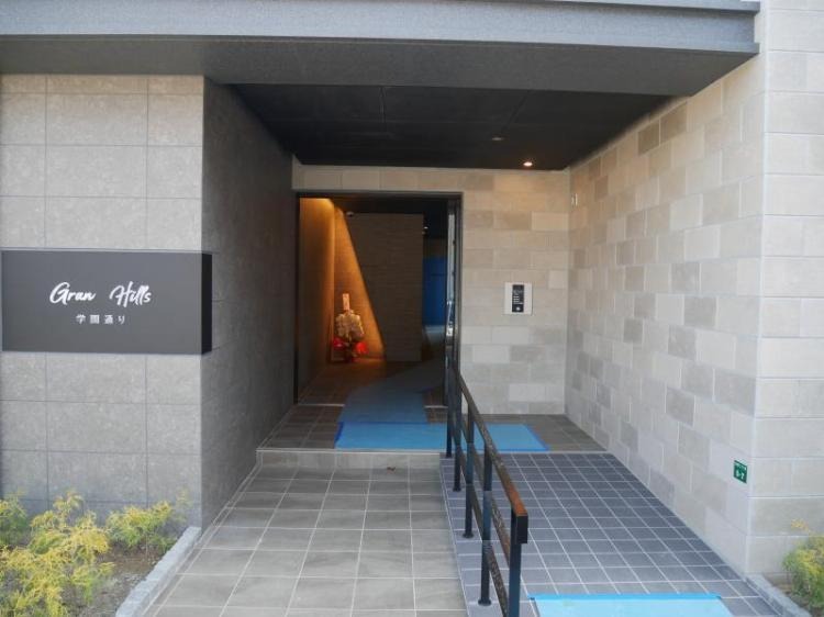 エントランス　エントランス写真