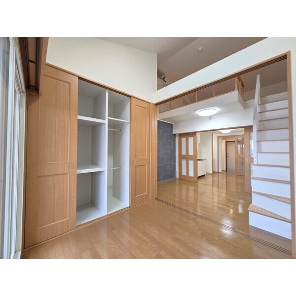 居室・リビング　※色の変動が御座います